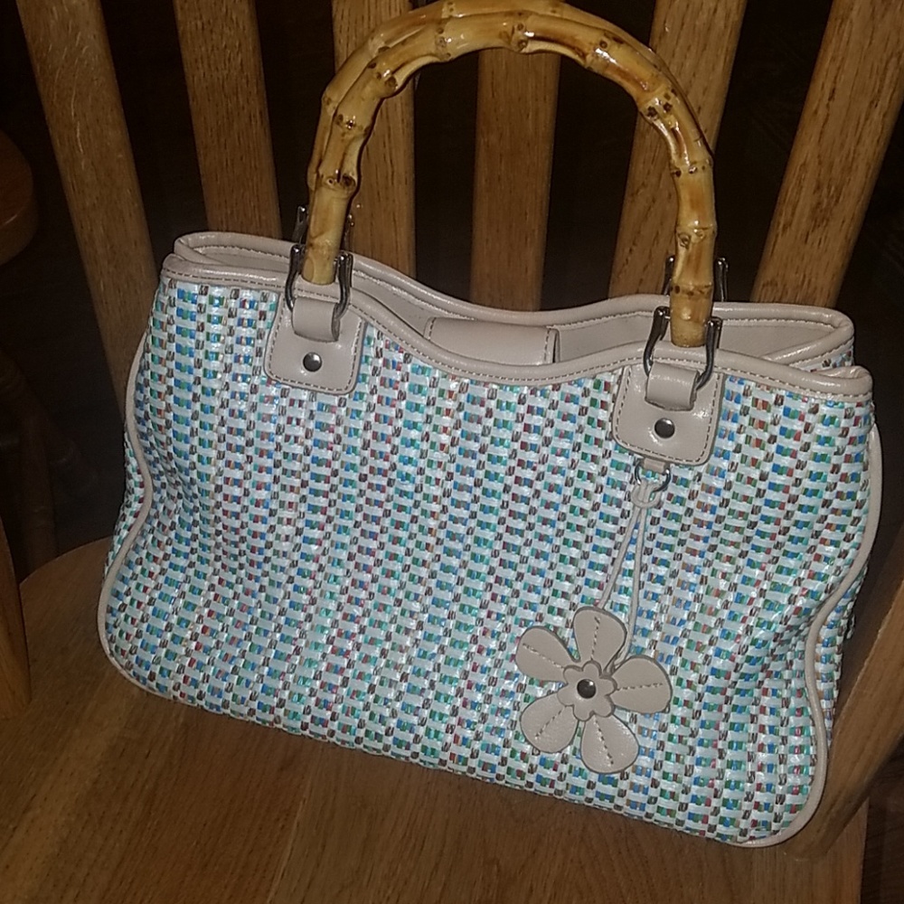 Relic wooden handle purse